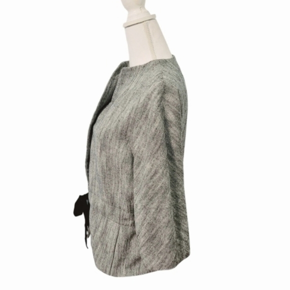 Women's Talbots Gray and Black Tweed 3/4 Sleeve Blazer With Ribbon Belt Size 12 - Picture 4 of 7
